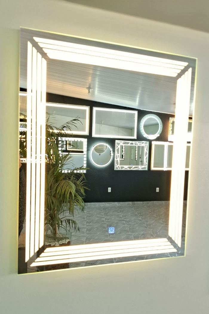 espelho led botao touch 80x66cm decorado 4 faixas luz quente sorocaba